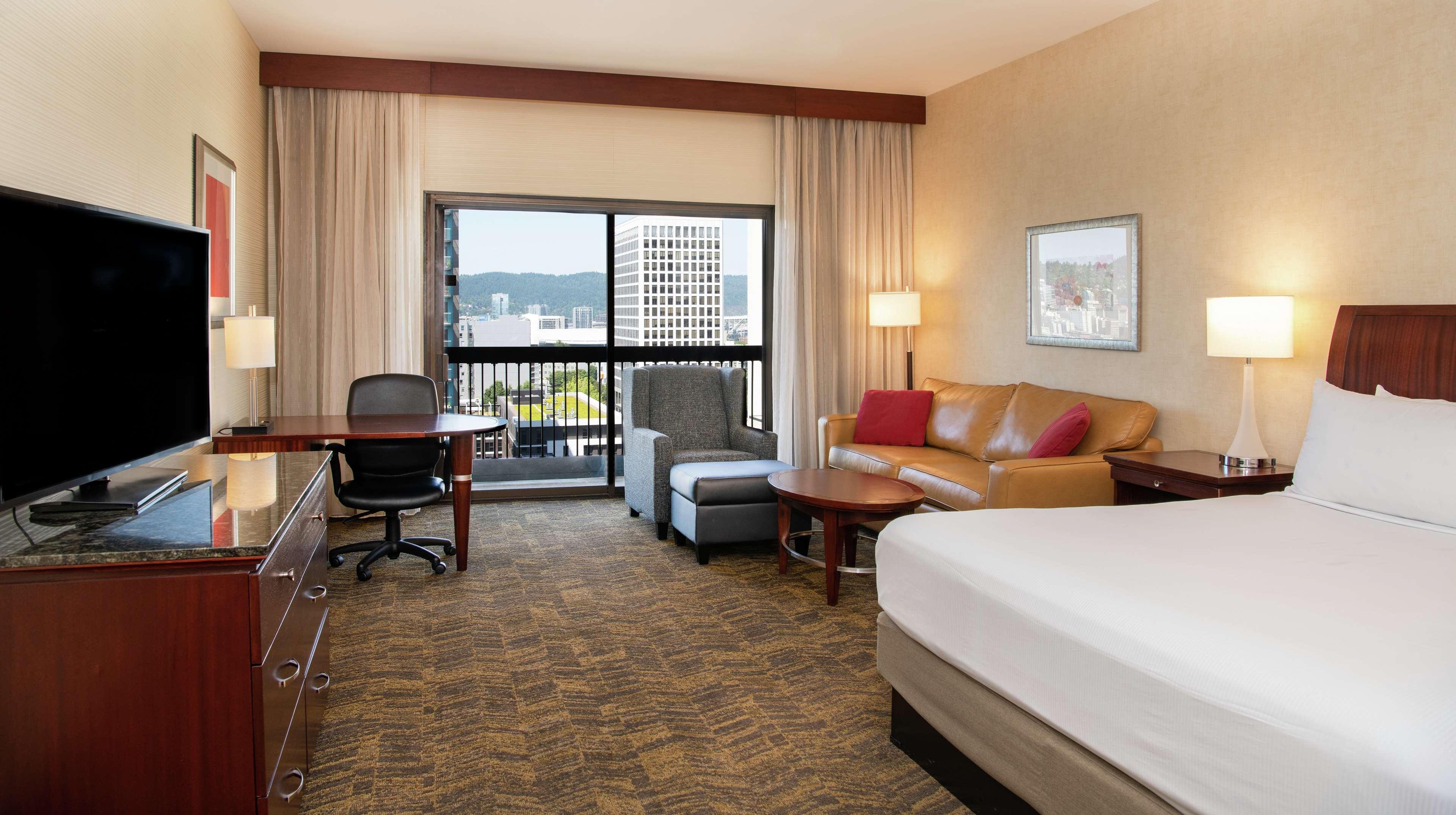 Doubletree By Hilton Hotel