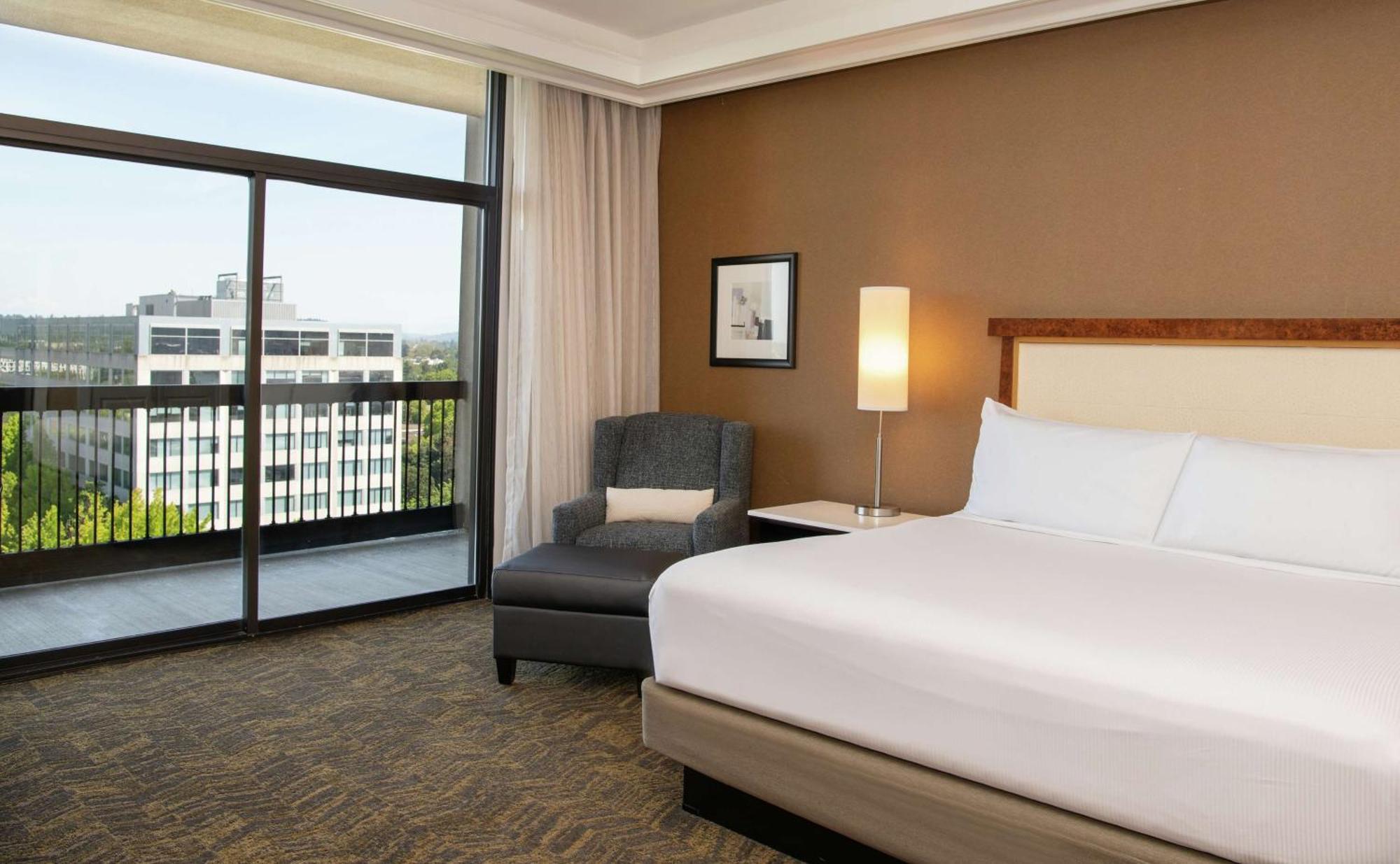 Doubletree By Hilton Portland